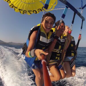 parachute-ascentionnel-parasailing-les-issambres-sainte-maxime-var-83-cote-dazur-energy-fly